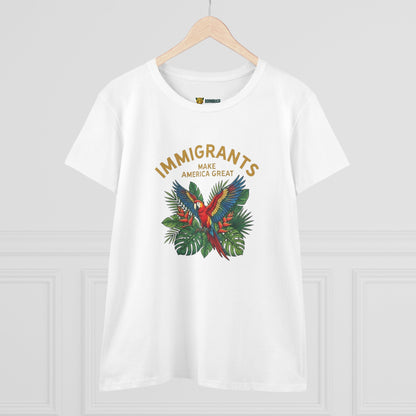 Camiseta Babylook Feminina “Immigrants Make America Great” – Orgulho Imigrante | BornBrasil