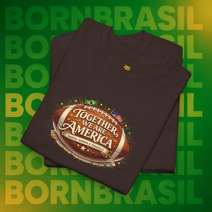 Camiseta Masculina “Together, We Are America” – Orgulho Brasileiro nos EUA | BornBrasil