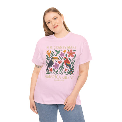 Camiseta Feminina Immigrants Make America Great – Floresta Brasileira | BornBrasil