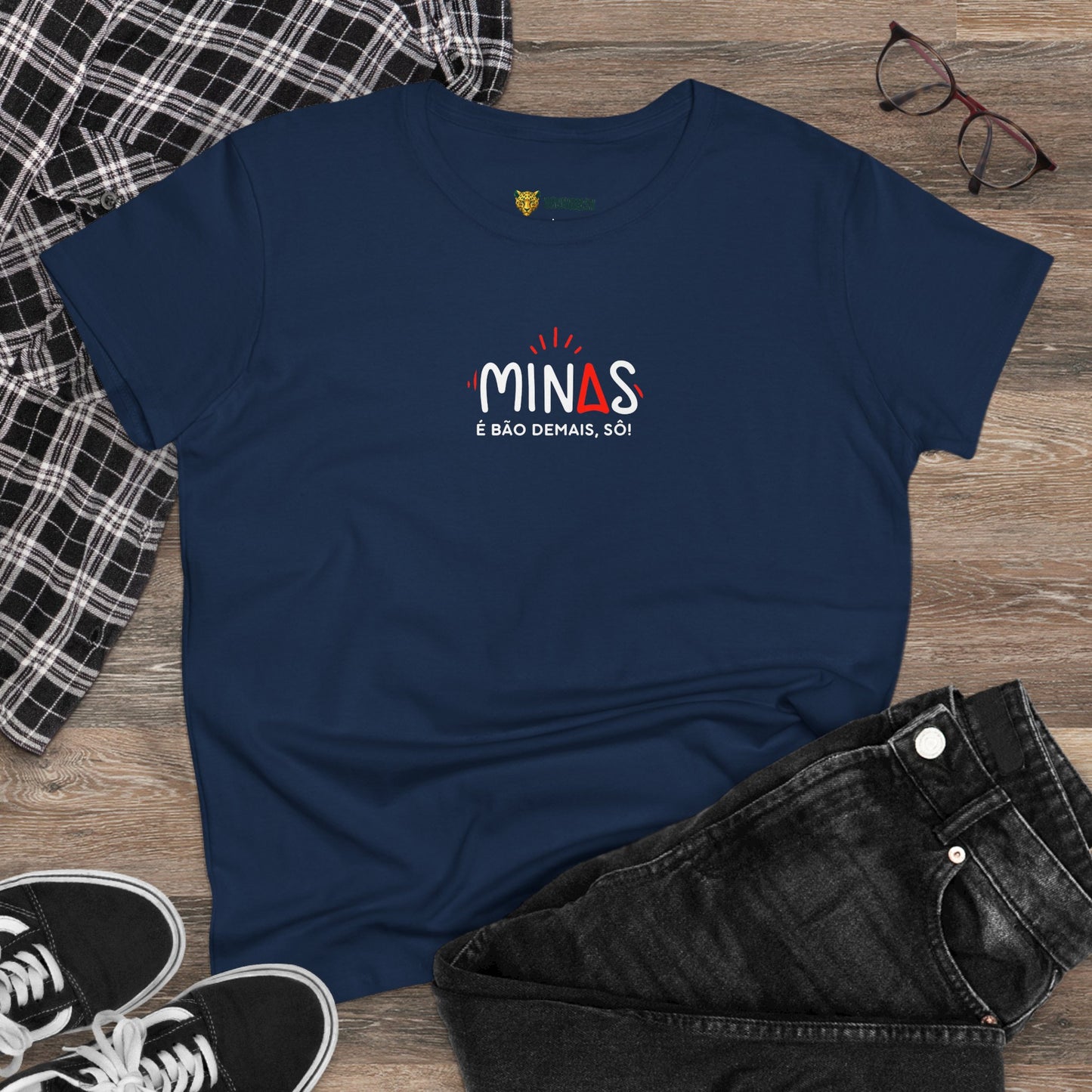 Camiseta Feminina Baby Look Minas é Bão Demais -