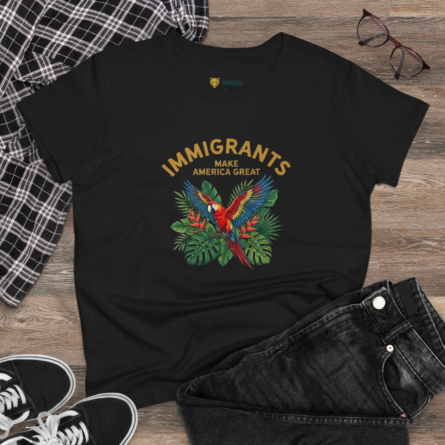 Camiseta Babylook Feminina “Immigrants Make America Great” – Orgulho Imigrante | BornBrasil