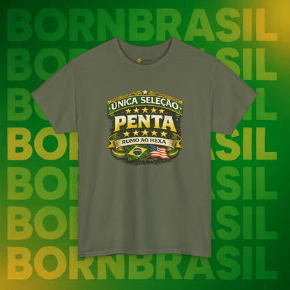 Camiseta Masculina BornBrasil Única Seleção Penta - Rumo ao Hexa Estilo Retrô