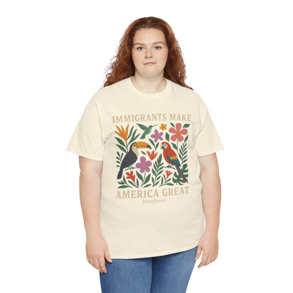 Camiseta Feminina Immigrants Make America Great – Floresta Brasileira | BornBrasil