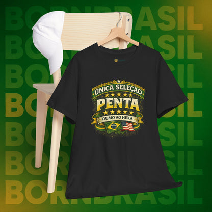Camiseta Masculina BornBrasil Única Seleção Penta - Rumo ao Hexa Estilo Retrô